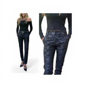 Bevy Flog Ronit Black Camo Print Button Fly Pants Women’s Size 30